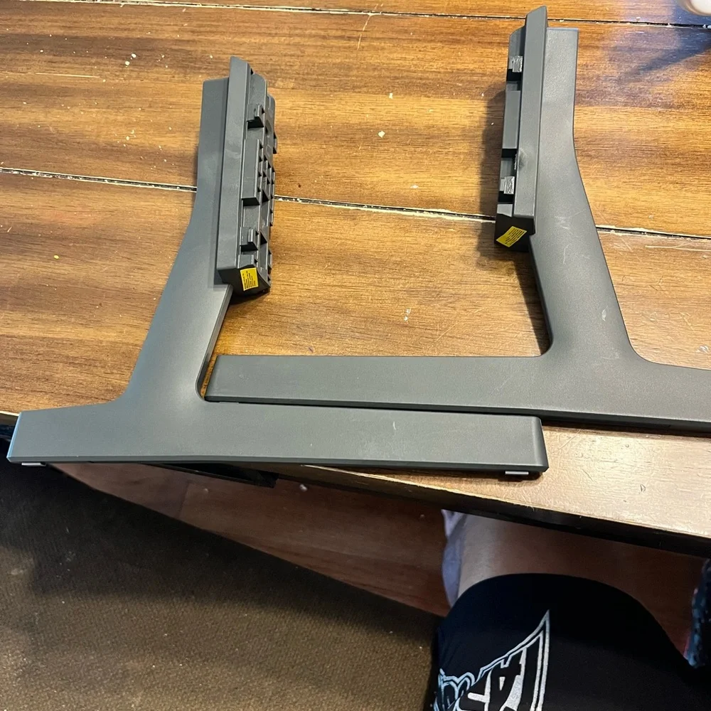 Samsung Black Stand legs